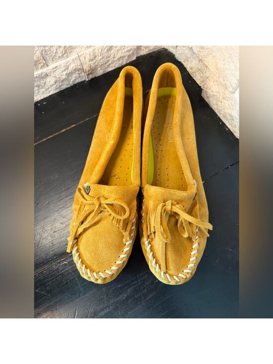Minnetonka Shoes - Minnetonka KITTY Plus Suede Southwestern Moccasins Shoes Loafers Yellow 9.5